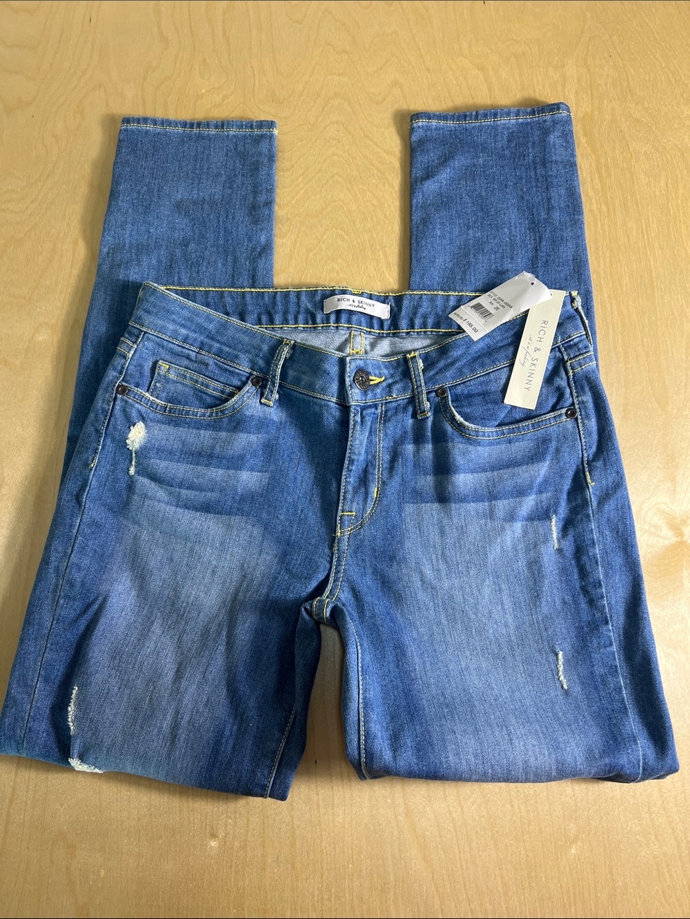 Rich & Skinny Medium Blue Skinny Jeans with Subtle Distressing size 26 - Picture 2 of 10